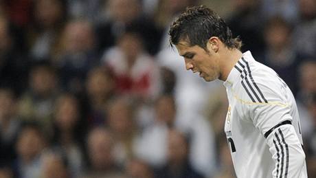 Cristiano Ronaldo, útočník Realu Madrid, se v zápase proti Barceloně neprosadil Cristiano Ronaldo, útočník Realu Madrid, se v zápase proti Barceloně neprosadil
