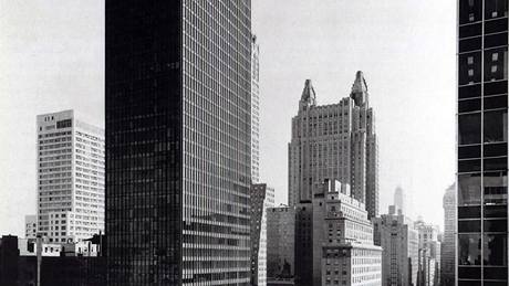  Mies van der Rohe: Seagram Building, New York, New York, 1954-1958,