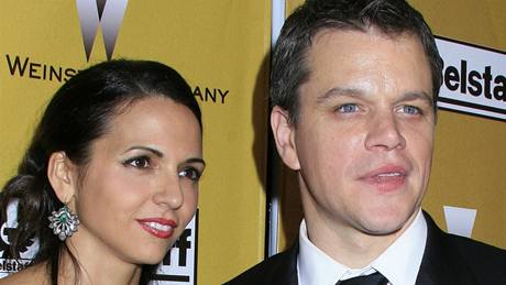 Matt Damon s manželkou Matt Damon s manželkou