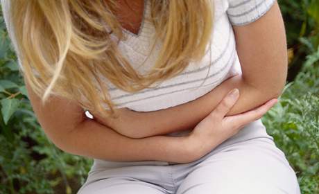 Dlouhodobé bolesti bicha a zvracení mohou být píznakem celiakie (ilustraní fotografie)