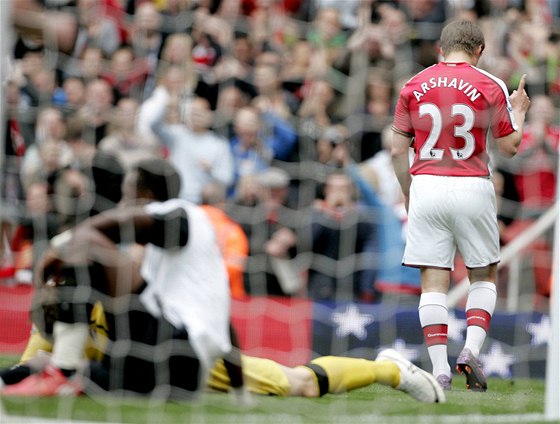 STELEC. Andrej Aravin se raduje z gólu, který vstelil za Arsenal. Ilustraní foto