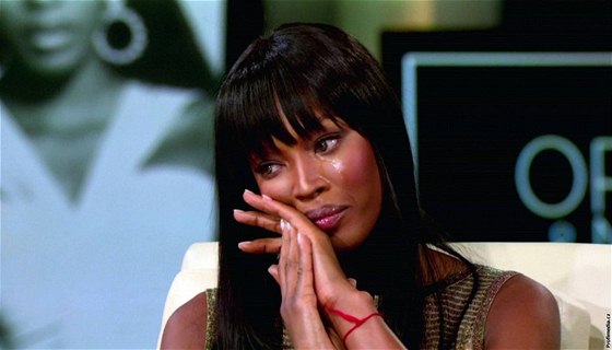 Naomi Campbellová se rozplakala v talkshow Oprah Winfreyové 