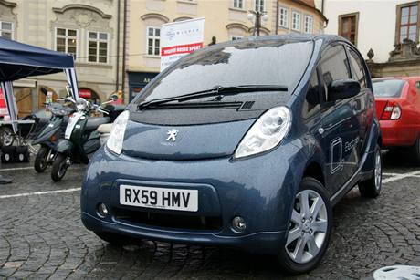 Den elektromobility - Peugeot iON