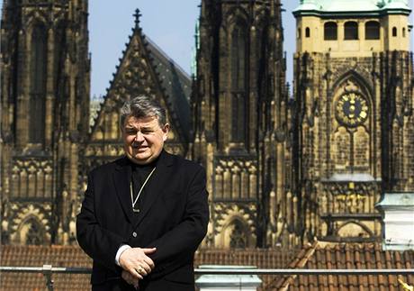 Praský arcibiskup Dominik Duka bude se státem hledat kopromis.