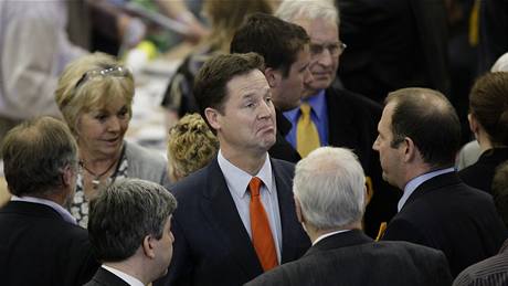 éf britských liberálních demokrat Nick Clegg (7. kvtna 2010)