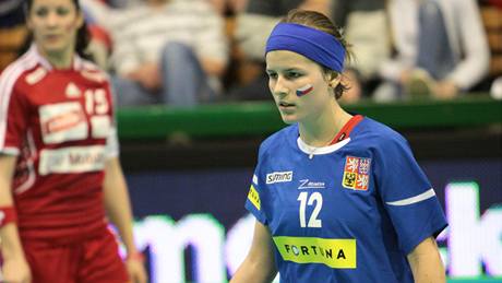 Juniorská reprezentantka Hanka Koníčková v zápase se Švýcarskem na MS v Olomouci Juniorská reprezentantka Hanka Koníčková v zápase se Švýcarskem na MS v Olomouci