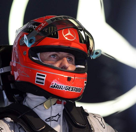 Michael Schumacher bhem prvního tréninku na Velkou cenu Monaka