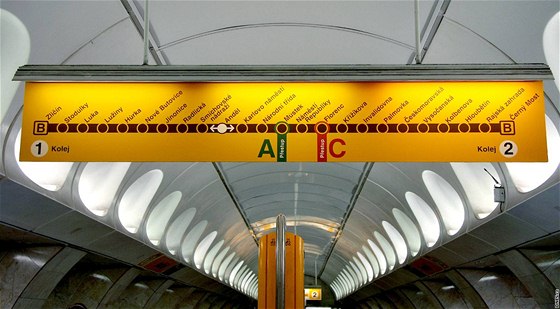 Mu proel tunelem mezi eskomoravskou a Vysoanskou na trase metra B. Ilustraní snímek