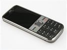 Recenze Nokia C5 telo