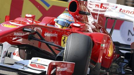 Fernando Alonso pi prvním tréninku na Velkou cenu Monaka