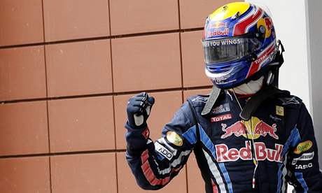 Mark Webber se raduje pot, co ovldl kvalifikaci na Velkou cenu Turecka
