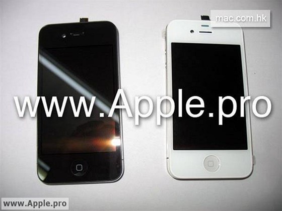 iPhone 4G v bílém provedení