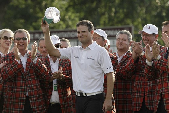 tyiaticetiletý Zach Johnson získal ve Fort Worthu sedmý titul na PGA Tour.