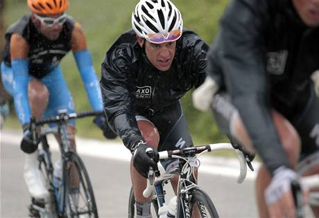 Australan Richie Porte na trati Giro d'Italia.