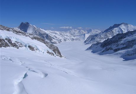 Vrcholov stanice a vyhldky z observatoe Sphinx a na ledovec Aletsch