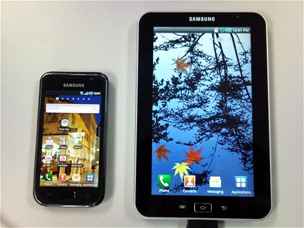 Smartphone Samsung Galaxy S spolu s tabletem Galaxy