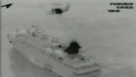 Izraelská armáda zveejnila video ze zásahu na turecké lodi, kde zemelo 10 propalestinských aktivist (1. ervna 2010)