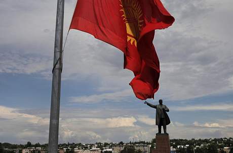 Leninova socha v kyrgyzském mst O.