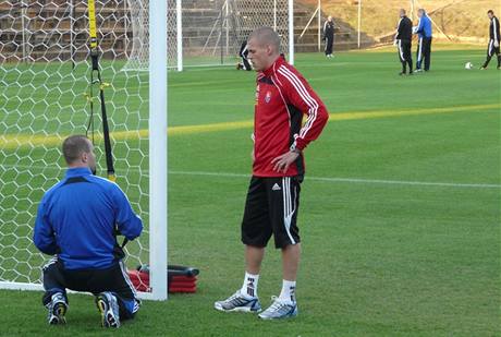 Slovensk fotbalista Martin krtel ml pi trninku kvli nedvnmu zrann individuln program.