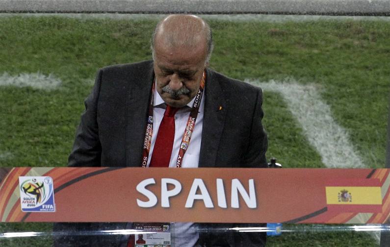 Vicente Del Bosque opoutí hit, na kterém práv prohráli jeho panltí svenci se výcarskem. 