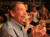 Vclav Havel na premie sv hry Pt tet v divadle Husa na provzku)