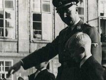 f gestapa Heinrich Himmler s Heydrichovmi syny