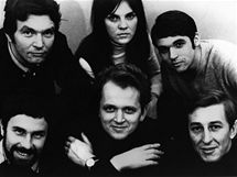 Spiritul kvintet v sestav, ve kter natoil debutov album Psniky z roku raz dva (1973) 