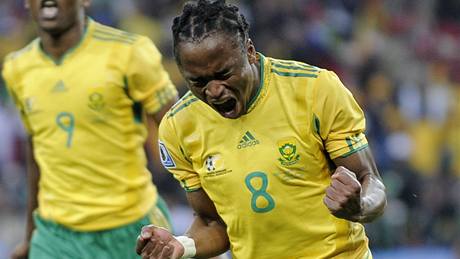 Siphiwe Tshabalala vstelil první gól MS 2010