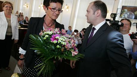 Odcházející radní za ODS Anna Procházková a Michal Hašek Odcházející radní za ODS Anna Procházková a Michal Hašek