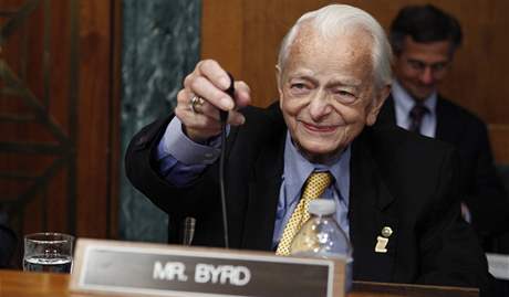 Nejdéle slouící americký senátor Robert Byrd