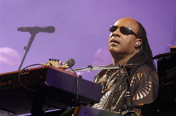 Glastonbury 2010: Stevie Wonder