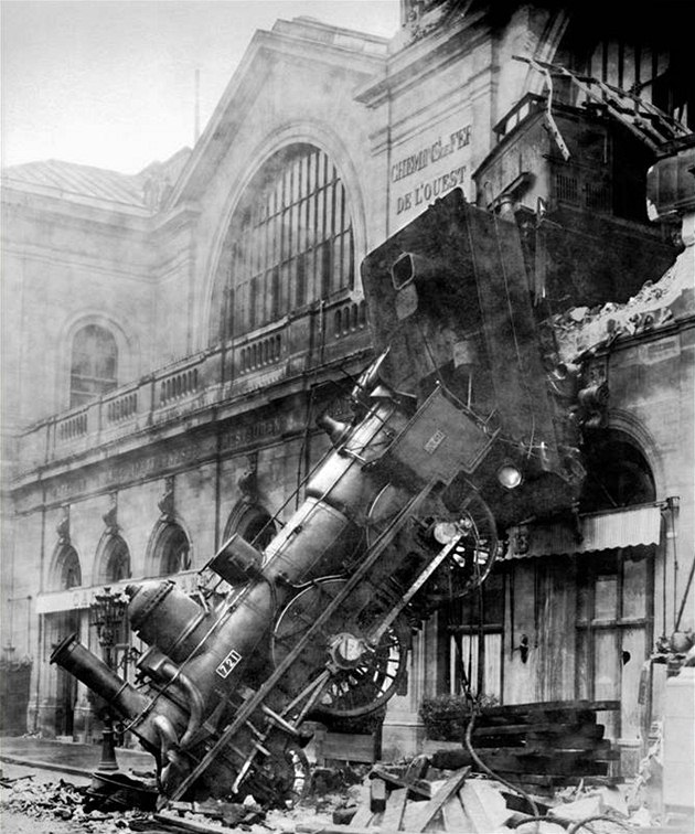 Vlaková nehoda na paíském nádraí Montparnasse. (22. íjna 1895)
