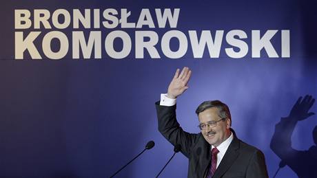 Polský prezidentský kandidát Bronislaw Komorowski Polský prezidentský kandidát Bronislaw Komorowski