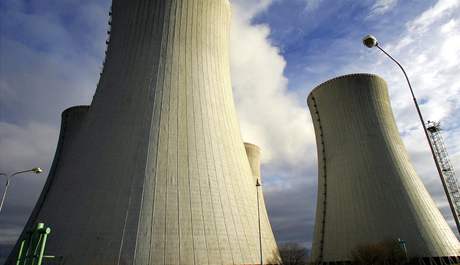 Jaderní elektrárna Dukovany.