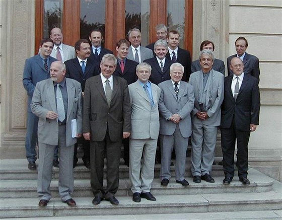 Vláda Miloe Zemana (22. srpna 2001)