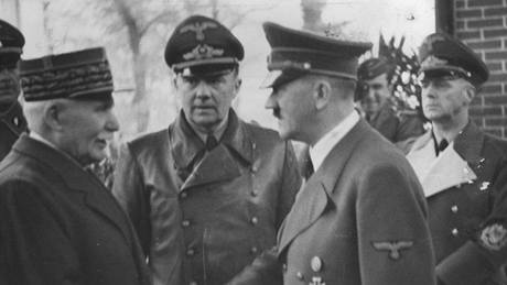 Marál Pétain a Adolf Hitler se setkali 24. íjna 1940 v Montoire