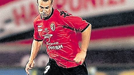 Brněnský odchovanec Martin Hrubša hraje v týmu Hamrun Spartans stopera a jako cizinec musí být oporou Brněnský odchovanec Martin Hrubša hraje v týmu Hamrun Spartans stopera a jako cizinec musí být oporou