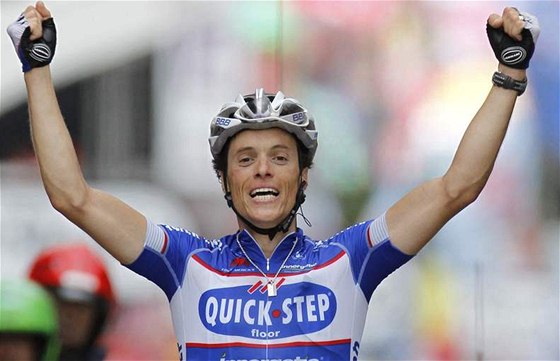 Sylvain Chavanel se raduje z vítzství ve druhé etap Tour de France