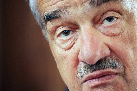 Ministr zahranií Karel Schwarzenberg pi rozhovoru pro iDNES.cz. (7. ervence 2010)