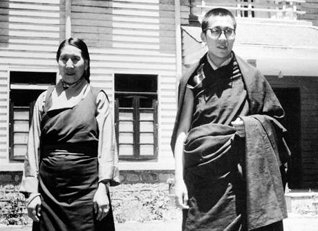 14. tibetsk dalajlma Tndzin Gjamccho pi setkn se svoj matkou.