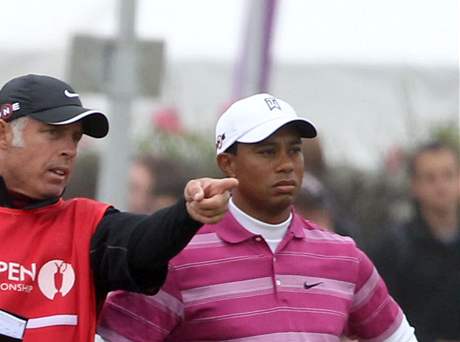 Tiger Woods a jeho caddie Steve Williams, 1. kolo British Open, St. Andrews