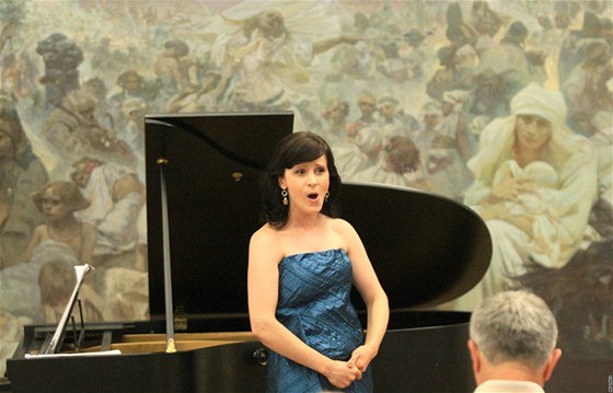 Koncert na zámku v Moravském Krumlov v expozici Muchovy Slovanské epopeje (12. ervenec 2010)