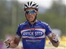 Francouz Sylvain Chavanel se raduje z vtzstv v sedm etap Tour de France.