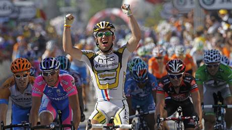 Ve spurtu 11. etapy Tour de France znovu kraloval Mark Cavendish.