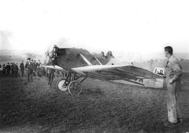 Historické foto letounu Avia B. H. 5