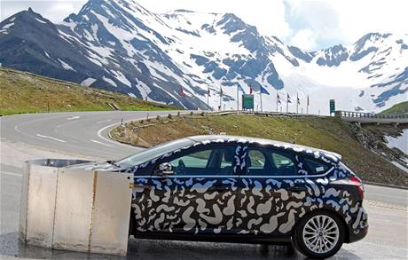 Nov Ford Focus na testovn v Alpch