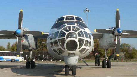 Ruský pozorovací letoun An-30b