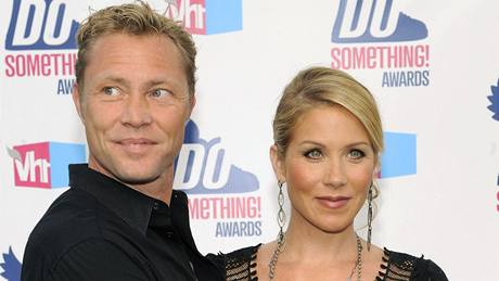 Christina Applegate a Martyn Lenoble