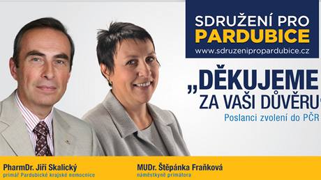 Billboard Sdruení pro Pardubice s poslanci tpánkou Frakovou (VV) a Jiím Skalickým (TOP 09)