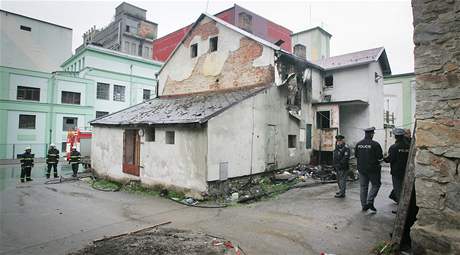Hasii 30. 7. 2010 likvidovali por jednoho z dom obvanch Romy ve Vtn na eskokrumlovsku.